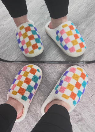 White Vibrant Checkered Plush Thermal Slippers